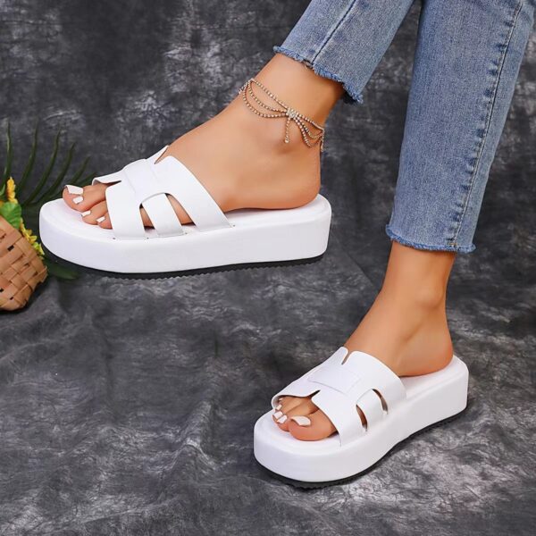 Personality Platform Casual Women's Sandals - Image 2