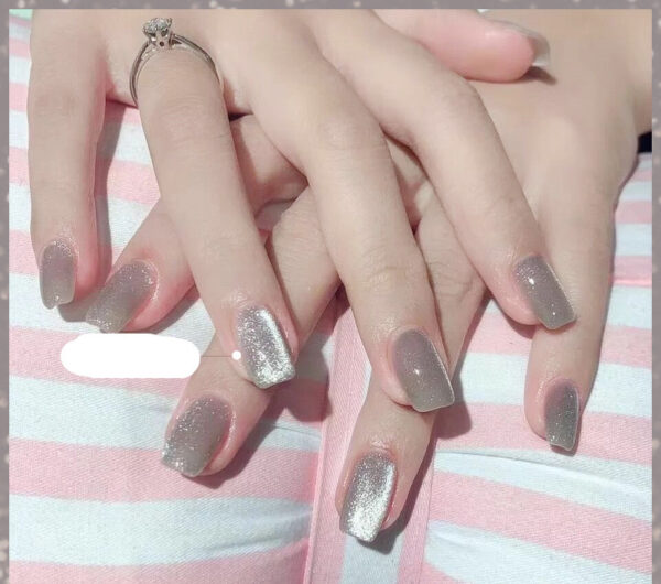 Milk Tea Crystal Stone Cat Eye Nail Polish - Image 10