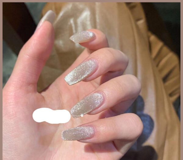 Milk Tea Crystal Stone Cat Eye Nail Polish - Image 3