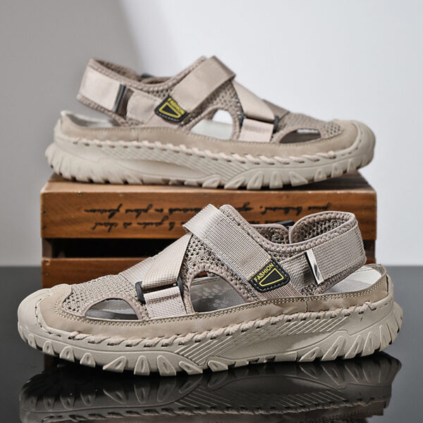Summer Men's Hollow Mesh Surface Breathable Trendy Casual Shoes All-matching Sandals - Image 5