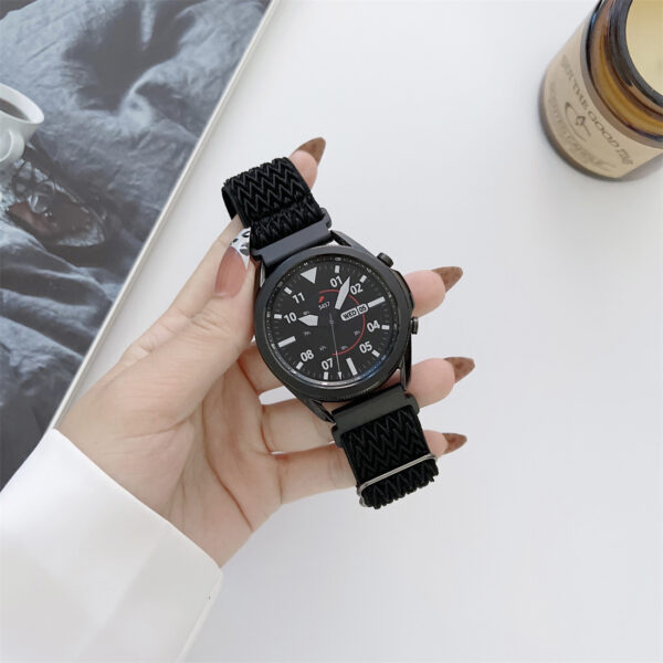 Simple W-pattern Nylon Loopback Strap - Image 5