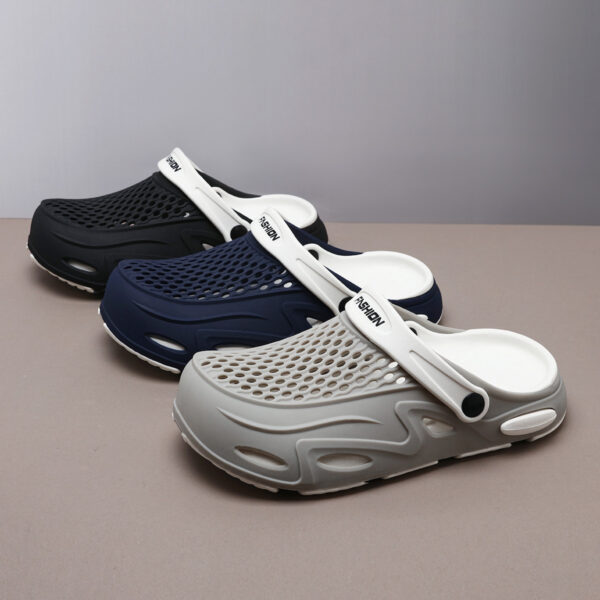 Men's Summer Closed Toe Non-slip Breathable Beach Slippers - Image 7