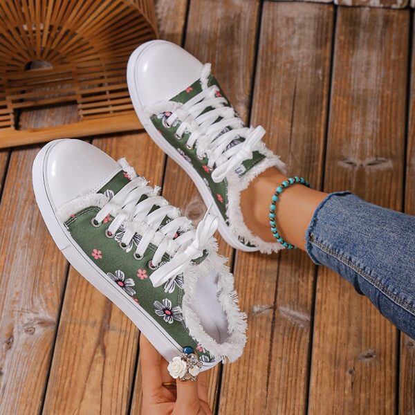 Spring And Autumn New Casual All-match Flat Lace-up Plus Size Low-top Canvas Shoes For Women - Image 6