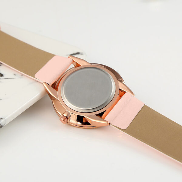 New Fashion Personalized Women's Quartz Watch - Image 4