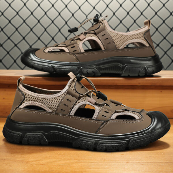 Summer Beach Hole Wading Rotating Button Sandals Men's Casual Shoes - Image 3