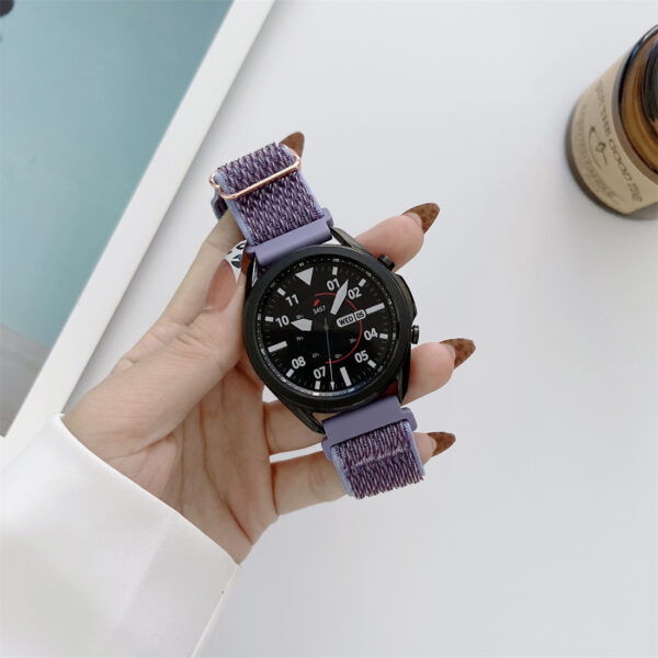 Simple W-pattern Nylon Loopback Strap - Image 6