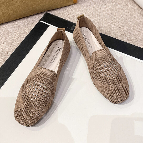 Women's Old Beijing Cloth Hollow Hole Shoes - Image 4