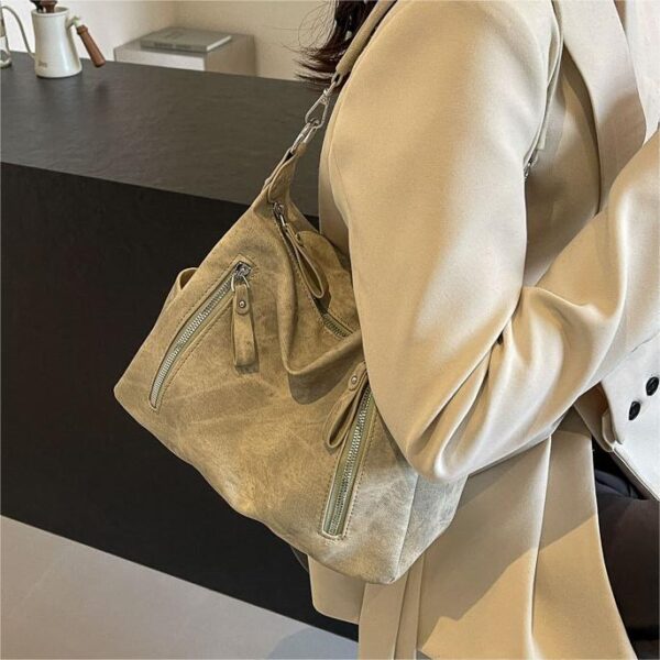 Large Capacity Fashion Women's Simple Casual Shoulder Bag - Image 9