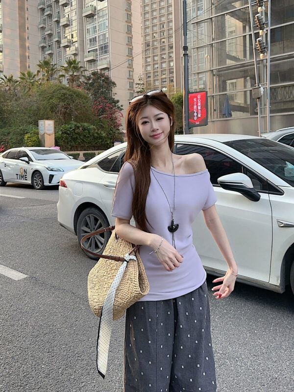 Women's Short-sleeved T-shirt Off-the-shoulder Fitted Waist Top - Image 6