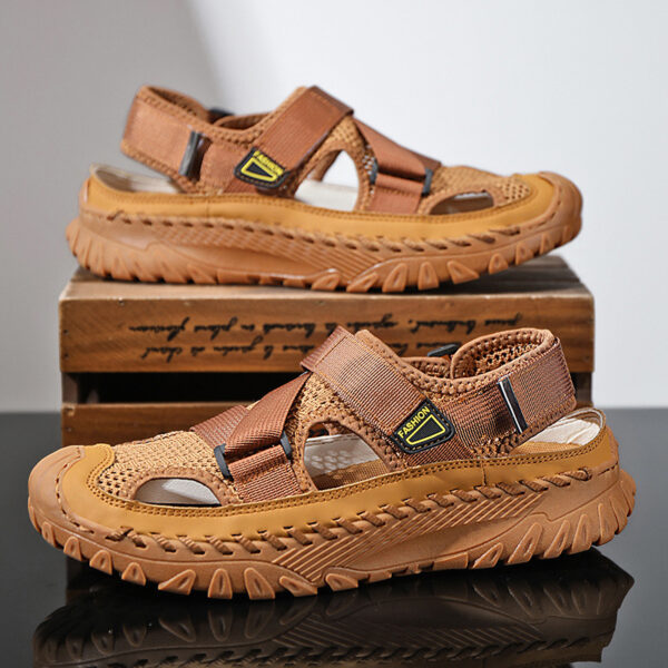 Summer Men's Hollow Mesh Surface Breathable Trendy Casual Shoes All-matching Sandals - Image 2