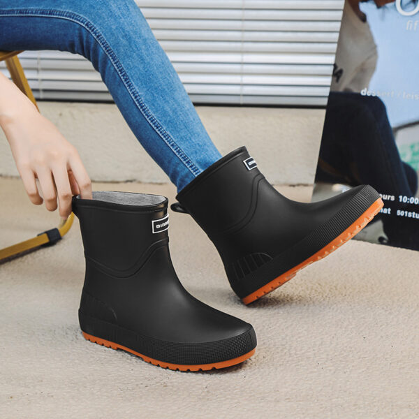 Mid-calf Women's Stylish Water Shoes Outdoor Non-slip Adult Rain Boots - Image 6
