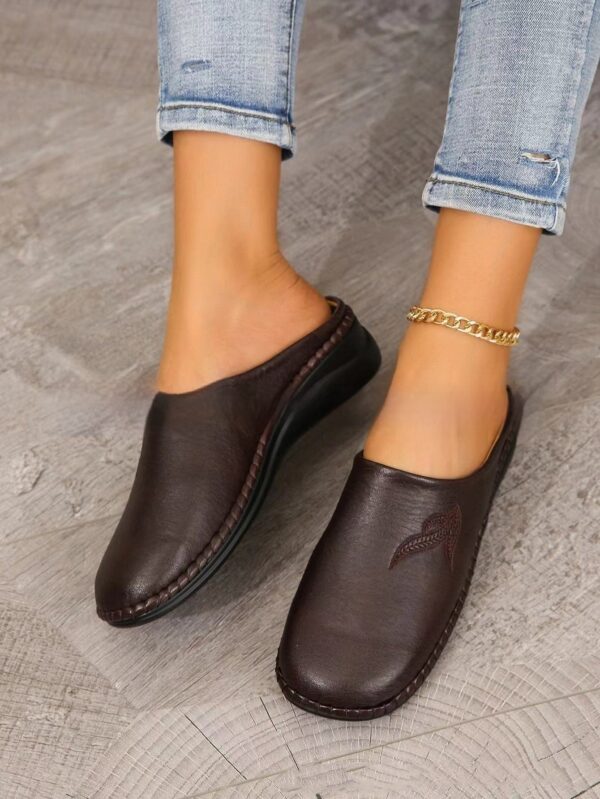 New Round Toe Flat Bottom Foreign Trade Plus Size Slip-on Lofter Half Slippers - Image 5