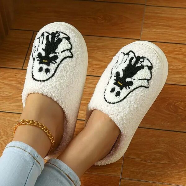 Cartoon Non-slip Ghost Towel Embroidery Closed-toe Slippers - Image 5