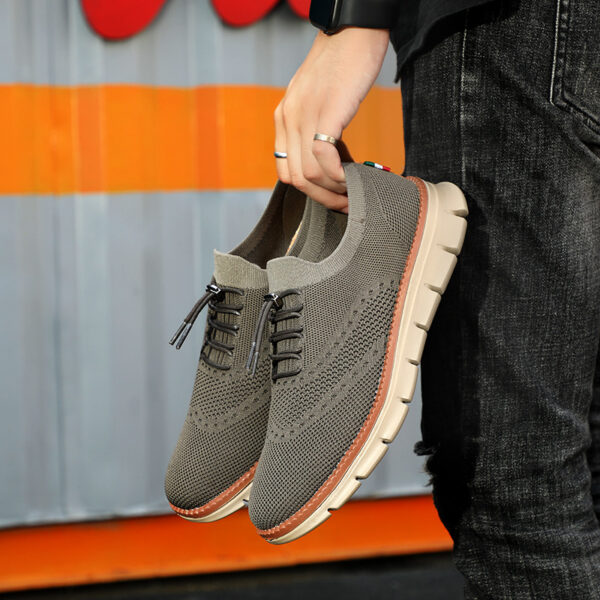 Summer New Dad Shoes British Style Trendy Running Breathable Mesh Surface Shoes - Image 4
