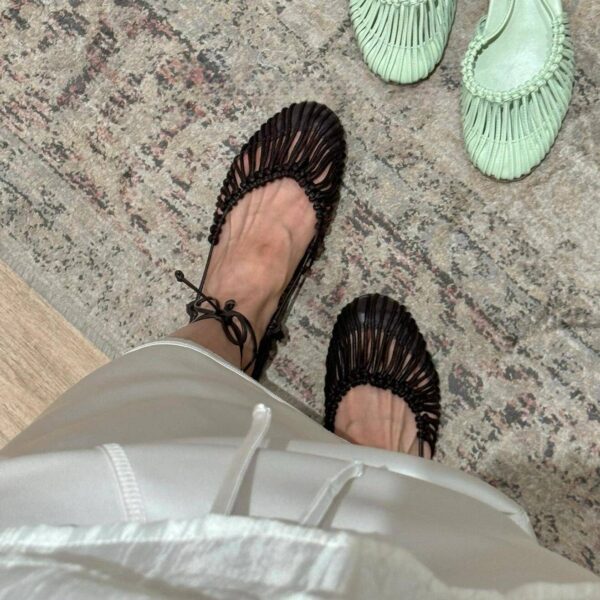 Niche Handmade Weave Vintage Genuine Leather Twine Grip Sandals - Image 3