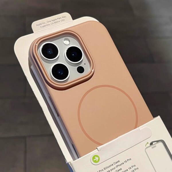 Fine Circle Magnetic Phone Case Frosted Hard Shell - Image 4