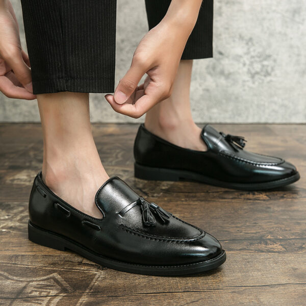 Tassel Slip-on Shoes Young Men - Image 3