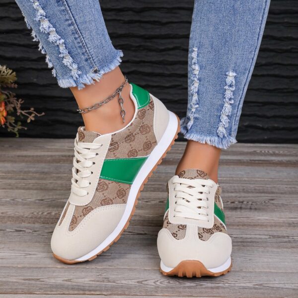 Oversized Women's Casual Flower Lace-up Shoes - Image 6