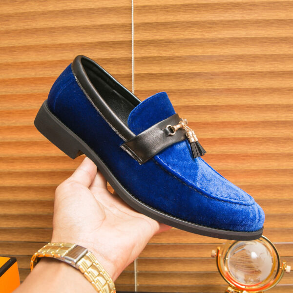 Loafers Solid Color Fringed Leather Shoes - Image 3