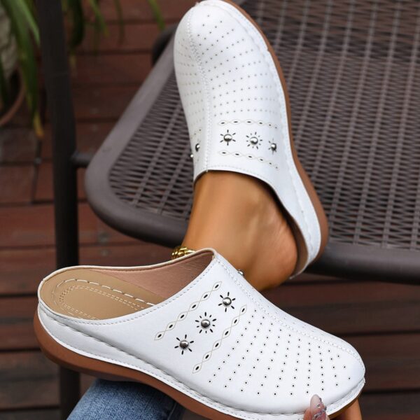 Summer New Women's Toe-covered Platform Slippers - Image 4