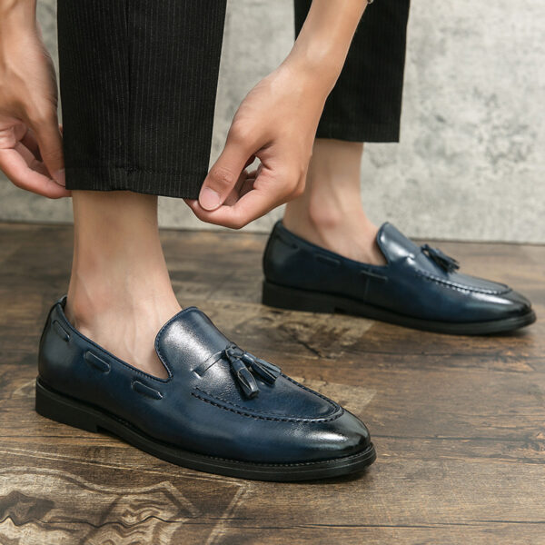 Tassel Slip-on Shoes Young Men - Image 2
