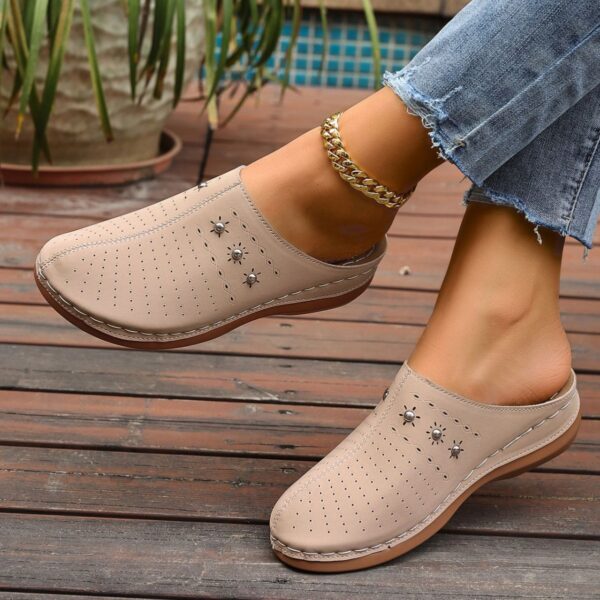 Summer New Women's Toe-covered Platform Slippers - Image 2