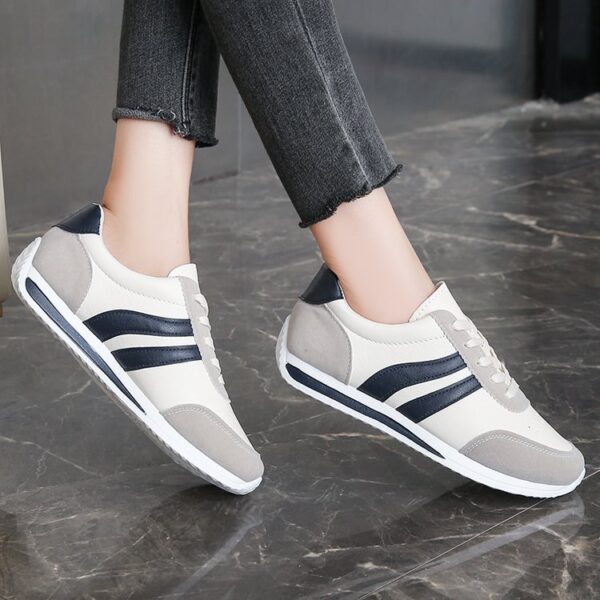 Lace-up Soft Bottom Running Leisure Sneaker - Image 6