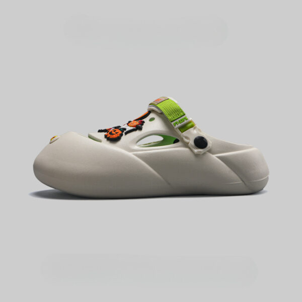 Summer Funny Baotou Beach Hole Shoes Men - Image 5