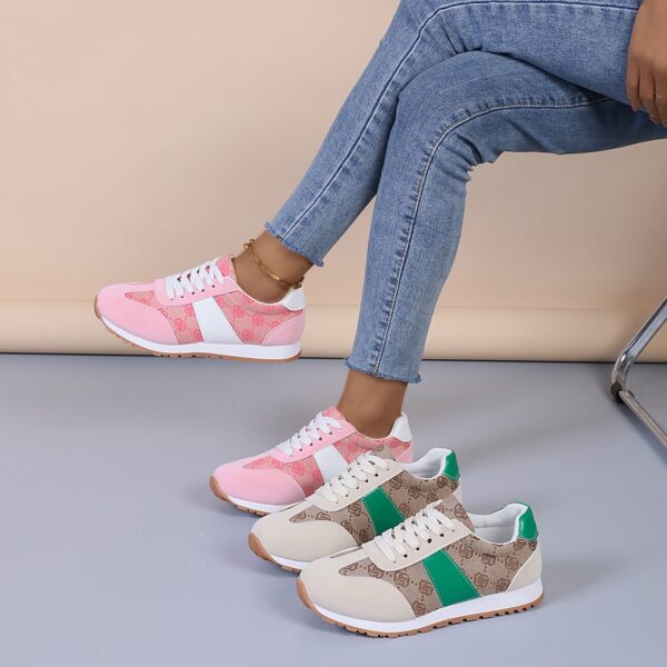 Oversized Women's Casual Flower Lace-up Shoes - Image 2