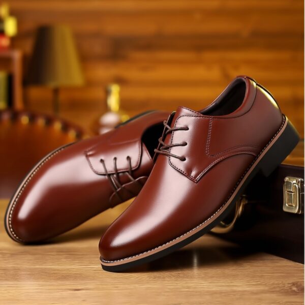 Plus Size Business Formal Wear Black Leather Shoes For Men - Image 3