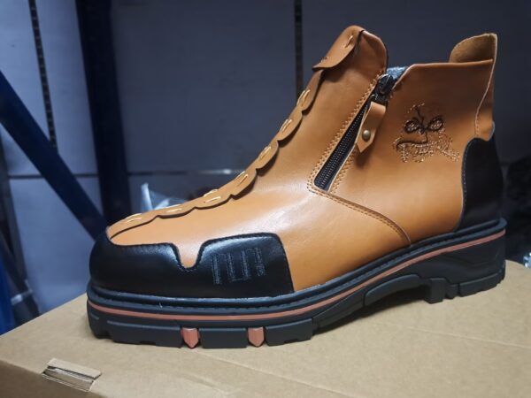 Men's Short Boots Round Toe Large Size Side Zipper Martin Boots - Image 7