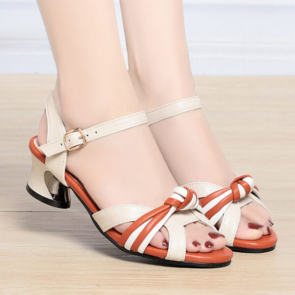 Fashion Top Layer Cowhide Thick Heel Women's Hollow Out Leather Women's Shoes - Image 7
