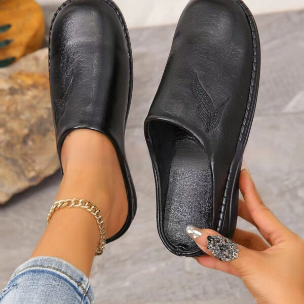 New Round Toe Flat Bottom Foreign Trade Plus Size Slip-on Lofter Half Slippers - Image 2