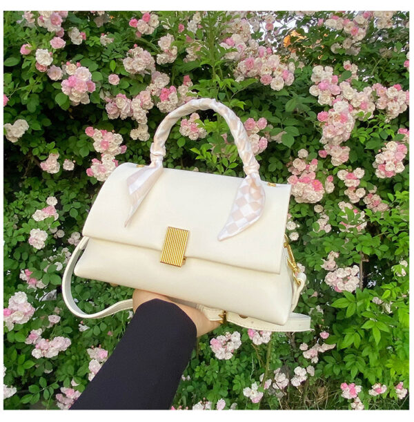 Simple Elegant Commuter Shoulder Handbag - Image 3