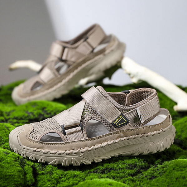 Summer Men's Hollow Mesh Surface Breathable Trendy Casual Shoes All-matching Sandals - Image 8