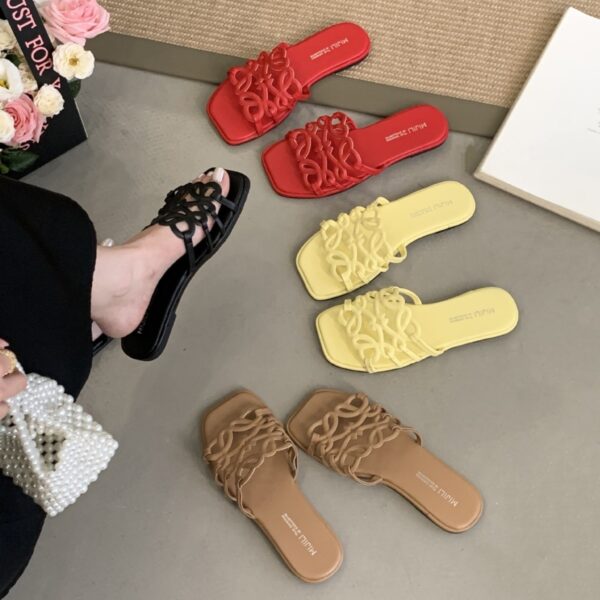 Summer Roman Style Hollow-out Slippers Flat All-match Vacation Style Beach Slippers Women - Image 8