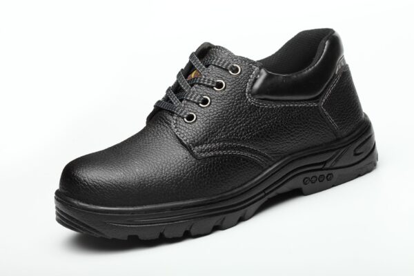 Men's Wear-resistant Workwear Breathable Fly Woven Shoes - Image 5