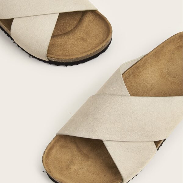 European And American Plus Size Khaki Round Toe Cross Roman Style Slip-on Flat Sandals - Image 4