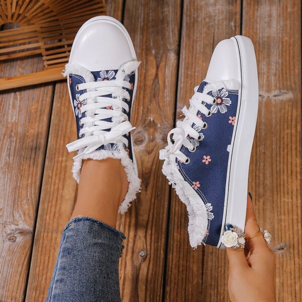 Spring And Autumn New Casual All-match Flat Lace-up Plus Size Low-top Canvas Shoes For Women - Image 7