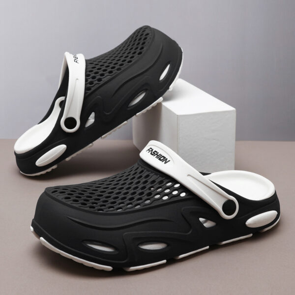 Men's Summer Closed Toe Non-slip Breathable Beach Slippers - Image 3