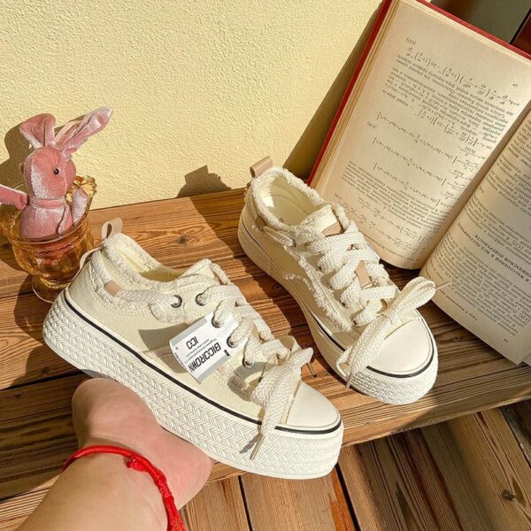 Fall Classic Style Canvas Shoes Women's Low-top - Image 3