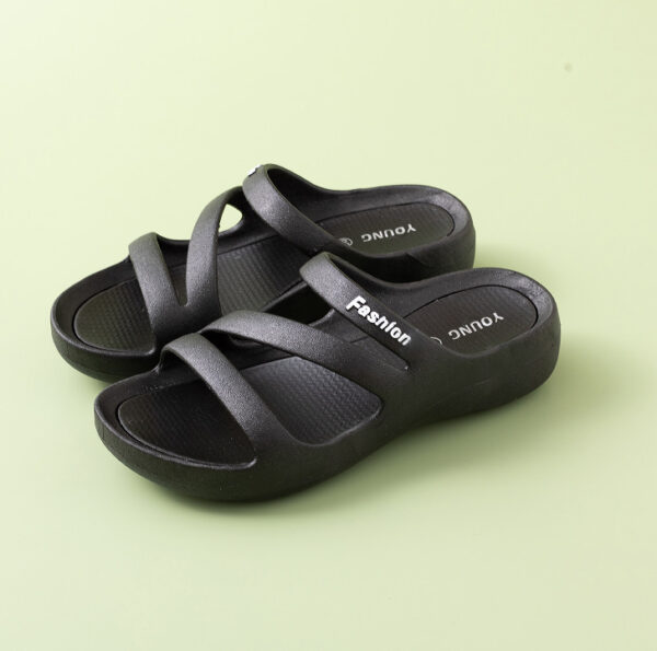 Casual Non Slip Thick Soled Slippers With A Comfortable Outdoor Atmosphere - Image 8