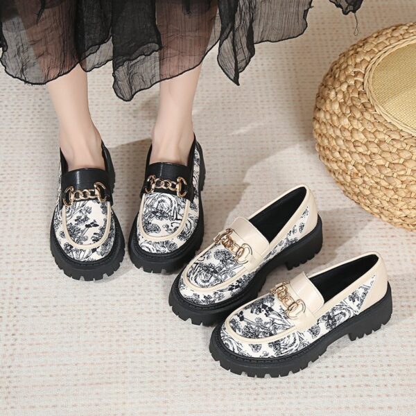 Plus Size National Style Muffin Platform Loafers Female Fashionable Golden Chain - Image 3