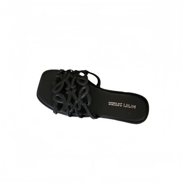 Summer Roman Style Hollow-out Slippers Flat All-match Vacation Style Beach Slippers Women - Image 4