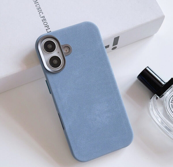 Flannel Magnetic Leather Phone Case - Image 3