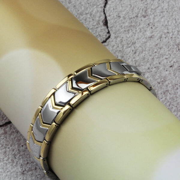 Gold double row magnet bracelet - Image 7