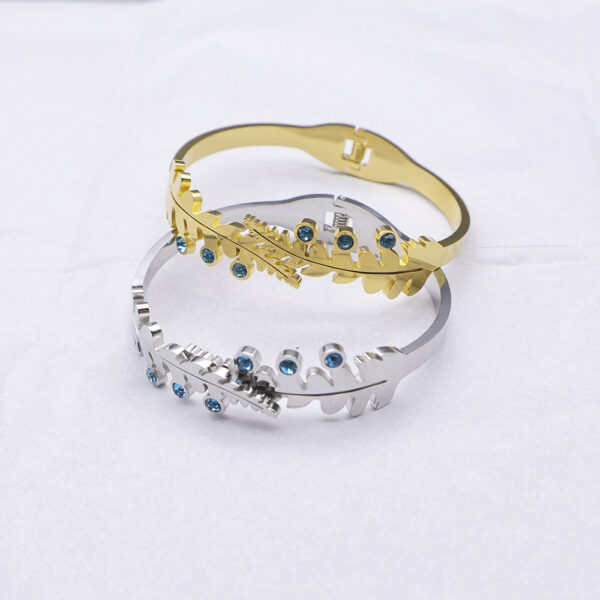 Women's All-match Fashionable Stainless Steel Leaf Diamond Bracelet - Image 4