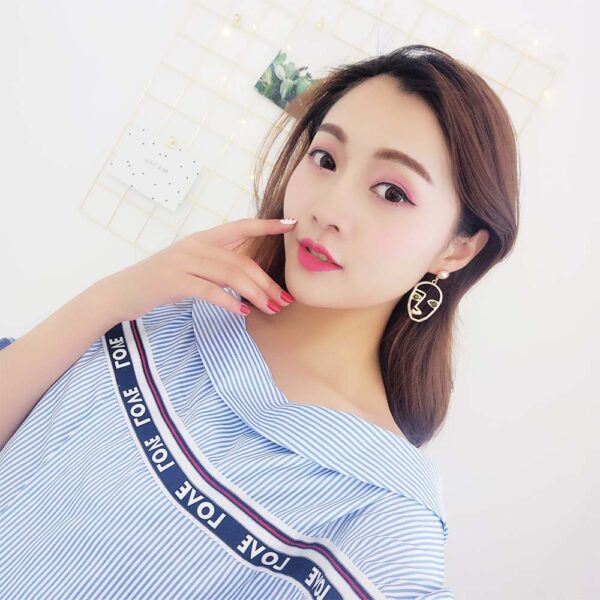 Korean face personality pearl design earring Earrings - Image 4