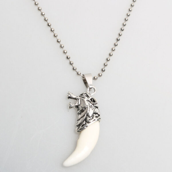 Korean version of vintage men's spike necklace - Image 7