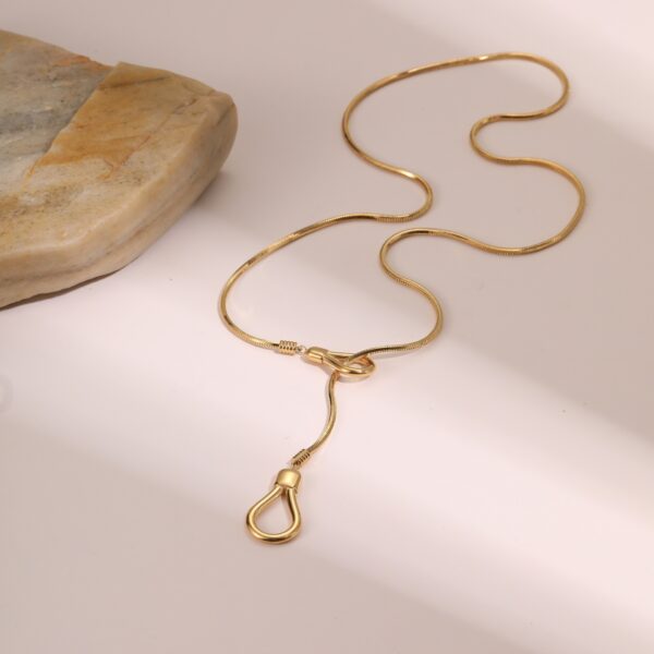 Ins European And American Stainless Steel 18K Gold Plated Adjustable Long Sweater Chain - Image 4